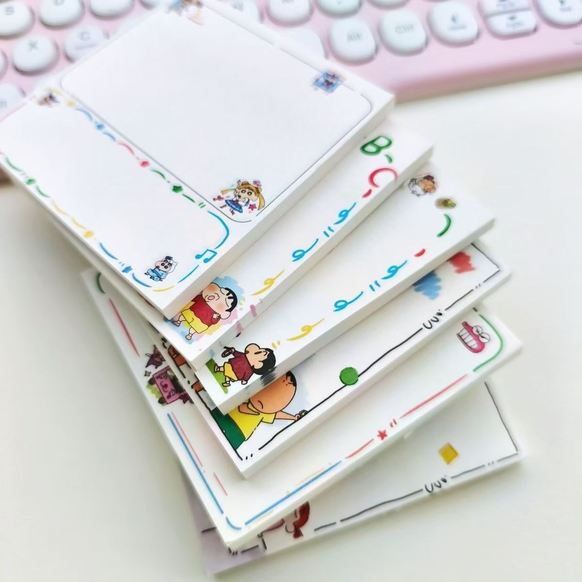 Sticky Note Cube - Kwadratowe karteczki samoprzylepne Crayon Shin-chan, uroczy,